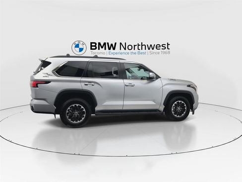 Used 2024 Toyota Sequoia SR5 w/ TRD Off-Road Package AWD/4WD image 4