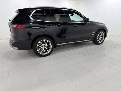 Used 2023 BMW X5 xDrive40i w/ Premium Package AWD/4WD image 6
