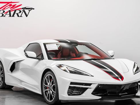 Used 2024 Chevrolet Corvette Stingray w/ Stealth Interior Trim Package image 15