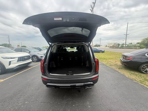 Used 2021 Kia Telluride SX w/ Nightfall Edition Package image 5
