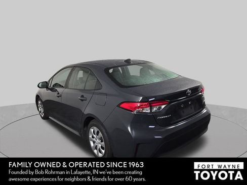 Used 2024 Toyota Corolla LE FWD image 9