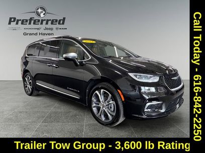 Used 2021 Chrysler Pacifica Pinnacle