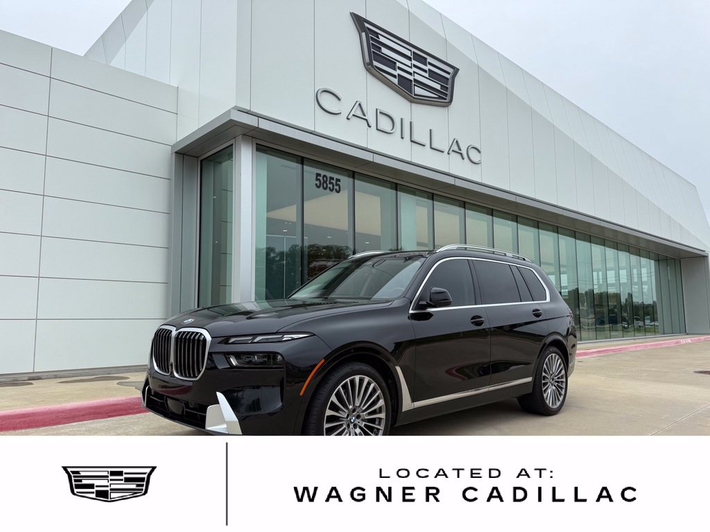Used 2025 BMW X7 xDrive40i w/ Premium Package AWD/4WD image 1