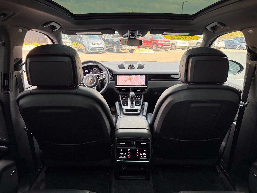 Used 2021 Porsche Cayenne AWD/4WD image 20