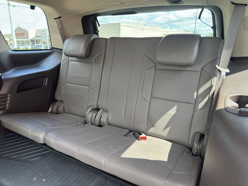 Used 2016 GMC Yukon Denali w/ Open Road Package image 17