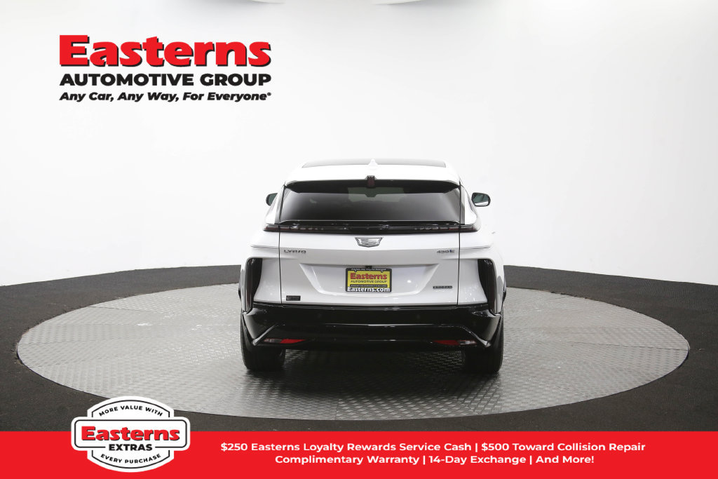 Used 2024 Cadillac Lyriq Sport RWD image 40