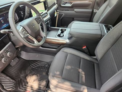 New 2026 Chevrolet Silverado 2500 LT w/ Trail Boss Package AWD/4WD image 4