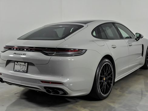 Used 2023 Porsche Panamera 4S AWD/4WD image 10