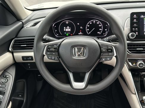 Used 2022 Honda Accord LX image 28