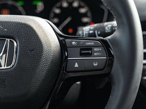 Used 2025 Honda Civic Sport image 25