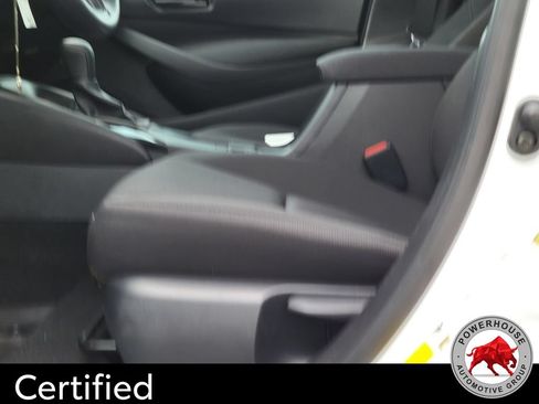 Used 2025 Toyota Corolla LE FWD image 23