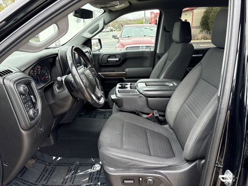 Used 2021 Chevrolet Silverado 1500 RST image 11