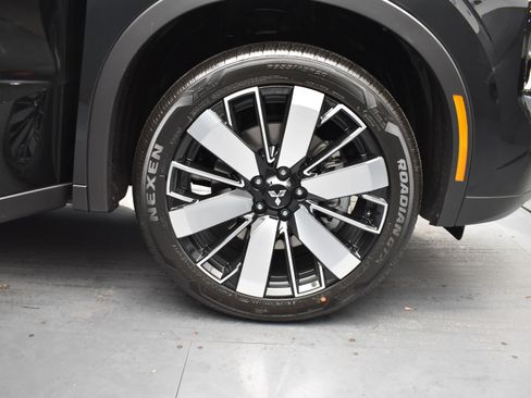 New 2025 Mitsubishi Outlander SE image 5