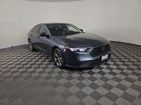 Used 2024 Honda Accord EX image 2