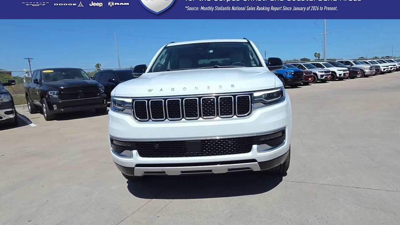Certified 2024 Jeep Wagoneer Series II RWD image 3