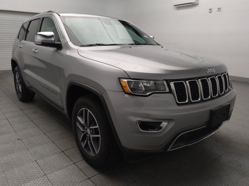 Used 2018 Jeep Grand Cherokee Limited RWD image 13