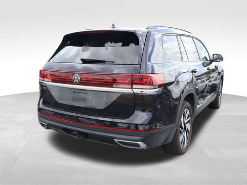 Used 2025 Volkswagen Atlas SE FWD image 42