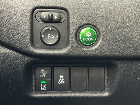 Used 2022 Honda Pilot Special Edition image 17