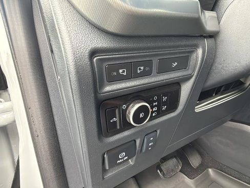 Used 2024 Ford F150 Lariat w/ FX4 Off-Road Package AWD/4WD image 42