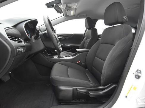 Used 2019 Chevrolet Malibu LS w/ LPO, Convenience Package 1 FWD image 24