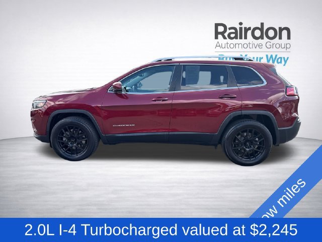 Used 2019 Jeep Cherokee Latitude Plus w/ Comfort/Convenience Group AWD/4WD image 2