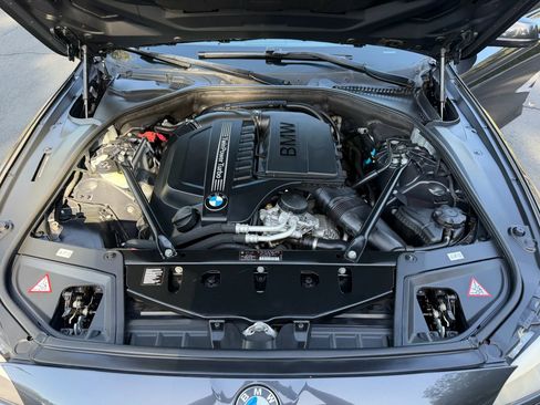 Used 2012 BMW 535i Sedan image 23