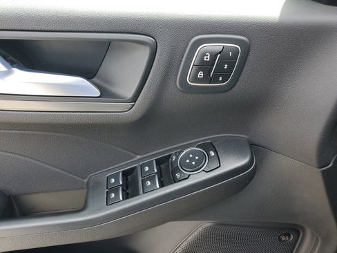 Used 2023 Ford Escape Active w/ Tech Pack #2 FWD image 28