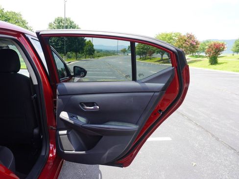 Used 2022 Nissan Sentra SV w/ All-Weather Package FWD image 20