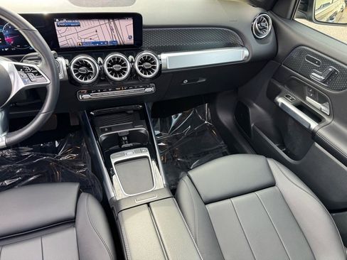 Certified 2024 Mercedes-Benz GLB 250 image 18