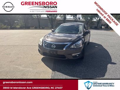 Used 2014 Nissan Altima 2.5 SL w/ Moonroof Package