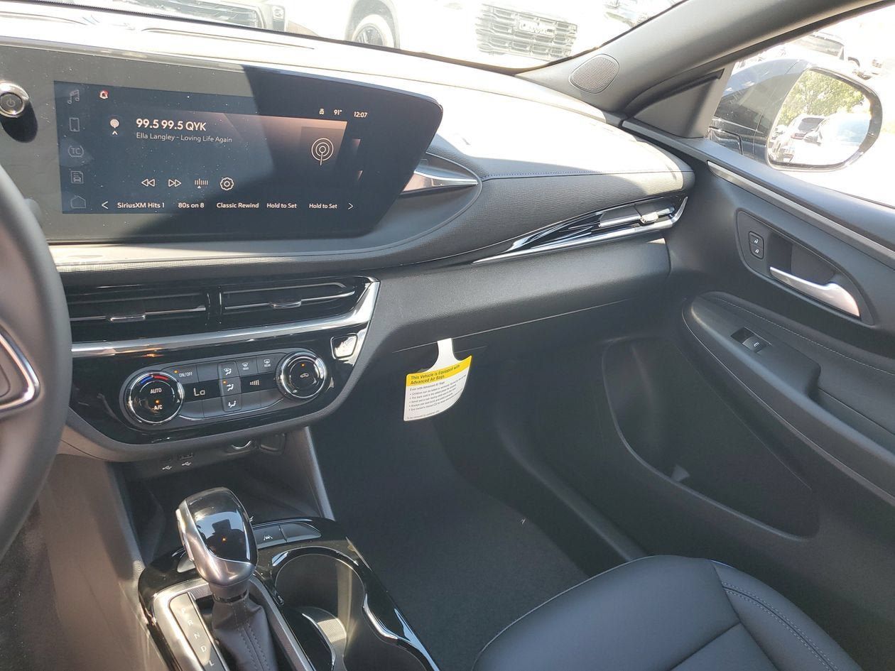 New 2026 Buick Envista Sport Touring w/ Convenience II Package FWD image 26