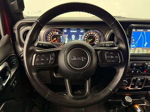 Used 2022 Jeep Wrangler Unlimited Sport image 30