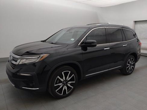 Used 2019 Honda Pilot Touring image 2