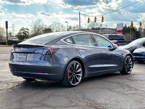 Used 2020 Tesla Model 3 Performance image 3