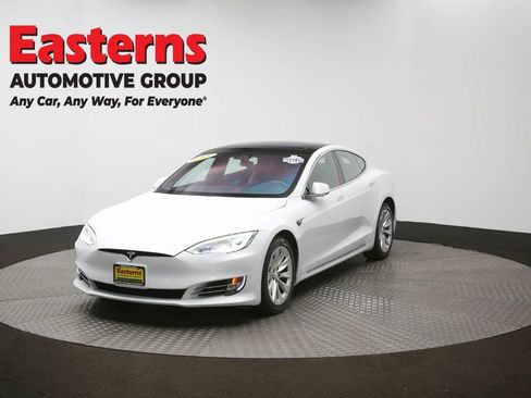 Used 2018 Tesla Model S 75D image 51