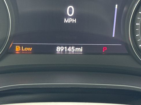 Used 2020 Cadillac XT6 Premium Luxury FWD image 23