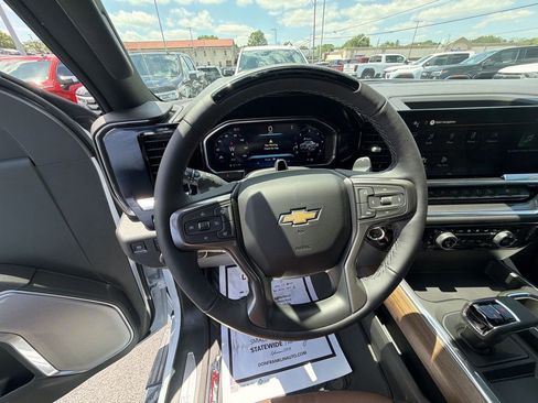 New 2026 Chevrolet Silverado 1500 High Country w/ Technology Package AWD/4WD image 20
