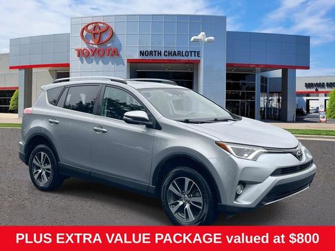Used 2018 Toyota RAV4 XLE w/ Plus Extra Value Package AWD/4WD image 1