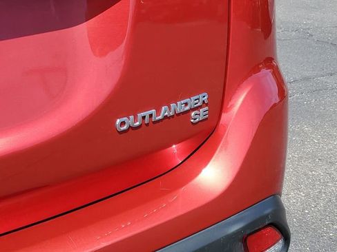 Used 2019 Mitsubishi Outlander SE FWD image 29