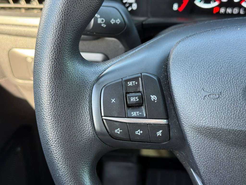 Used 2021 Ford Escape SE FWD image 30