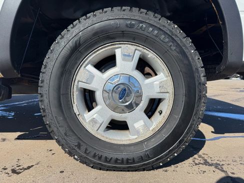 Used 2014 Ford F150 XLT image 13