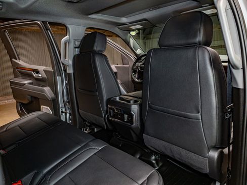 Used 2025 GMC Sierra 1500 Denali w/ Denali Reserve Package image 27