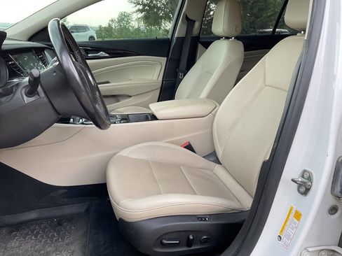 Used 2019 Buick Regal Essence w/ Driver Confidence Package I AWD/4WD image 16