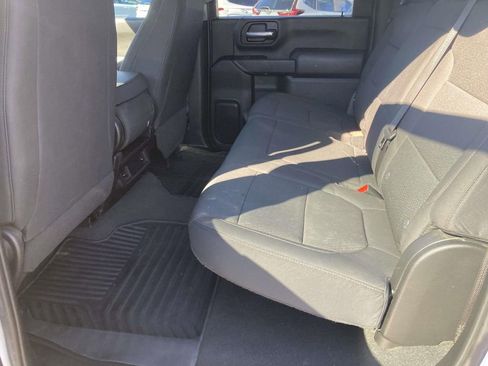 Used 2023 Chevrolet Silverado 2500 Custom image 15