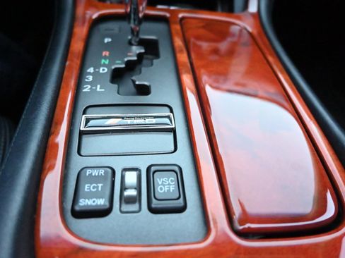 Used 2005 Lexus SC 430 Convertible image 53