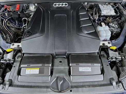 Used 2023 Audi Q7 2.0T Premium Plus w/ Premium Plus Package AWD/4WD image 31