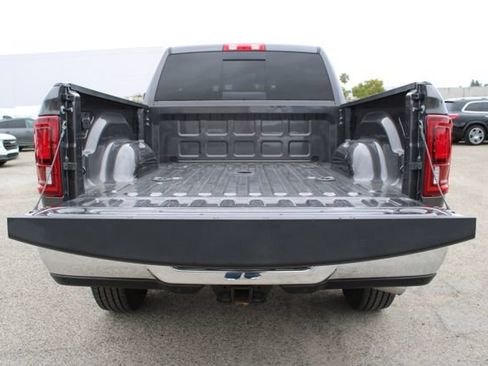 Used 2025 RAM 3500 Big Horn AWD/4WD image 10