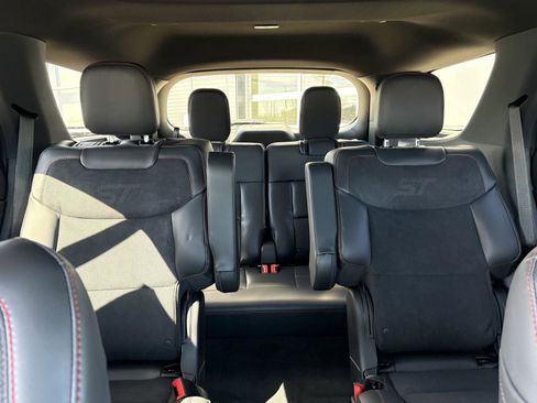 New 2026 Ford Explorer ST image 23