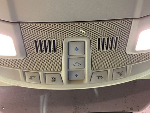 Used 2018 Ford Fusion SE w/ Equipment Group 201A image 22