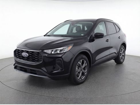 Used 2025 Ford Escape ST-Line image 3
